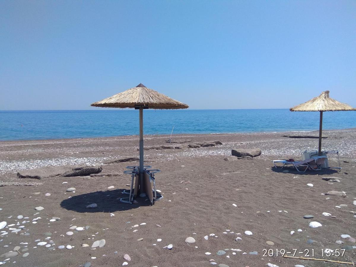 Villa Serenity House- Beachfront With Pool *