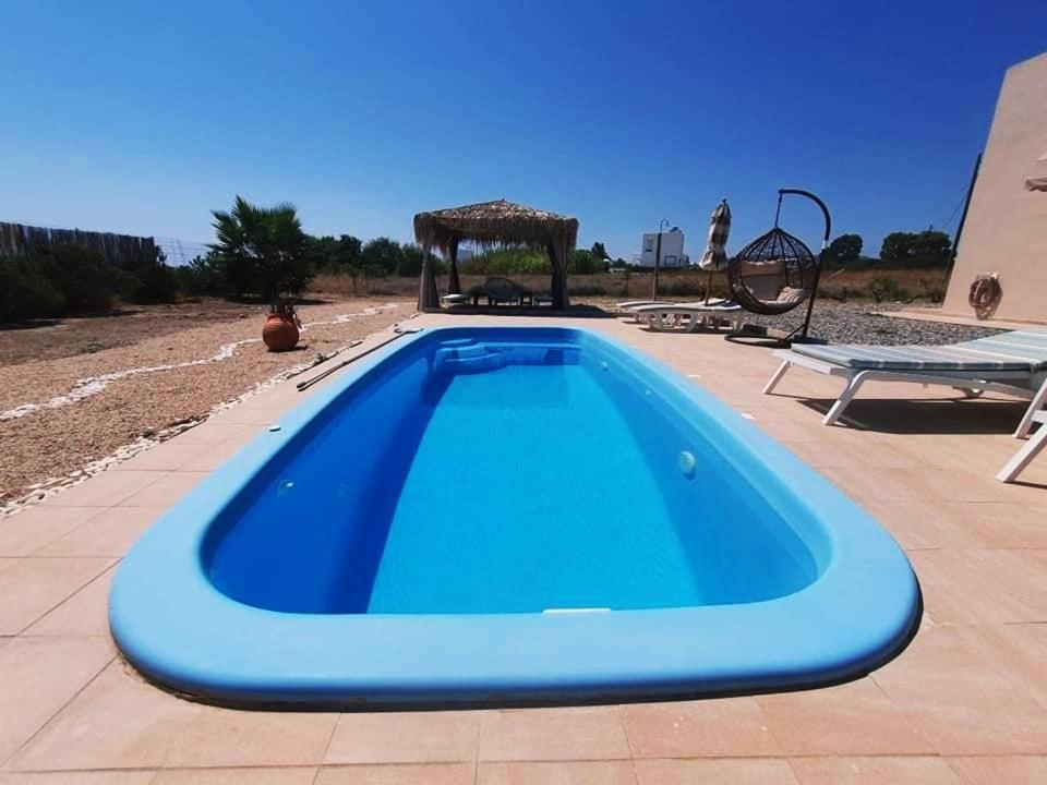 Villa Serenity House- Beachfront With Pool