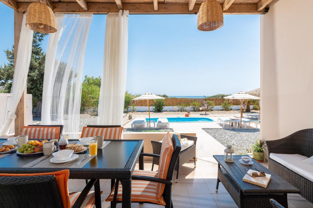 Serenity House- Beachfront With Pool Villa
