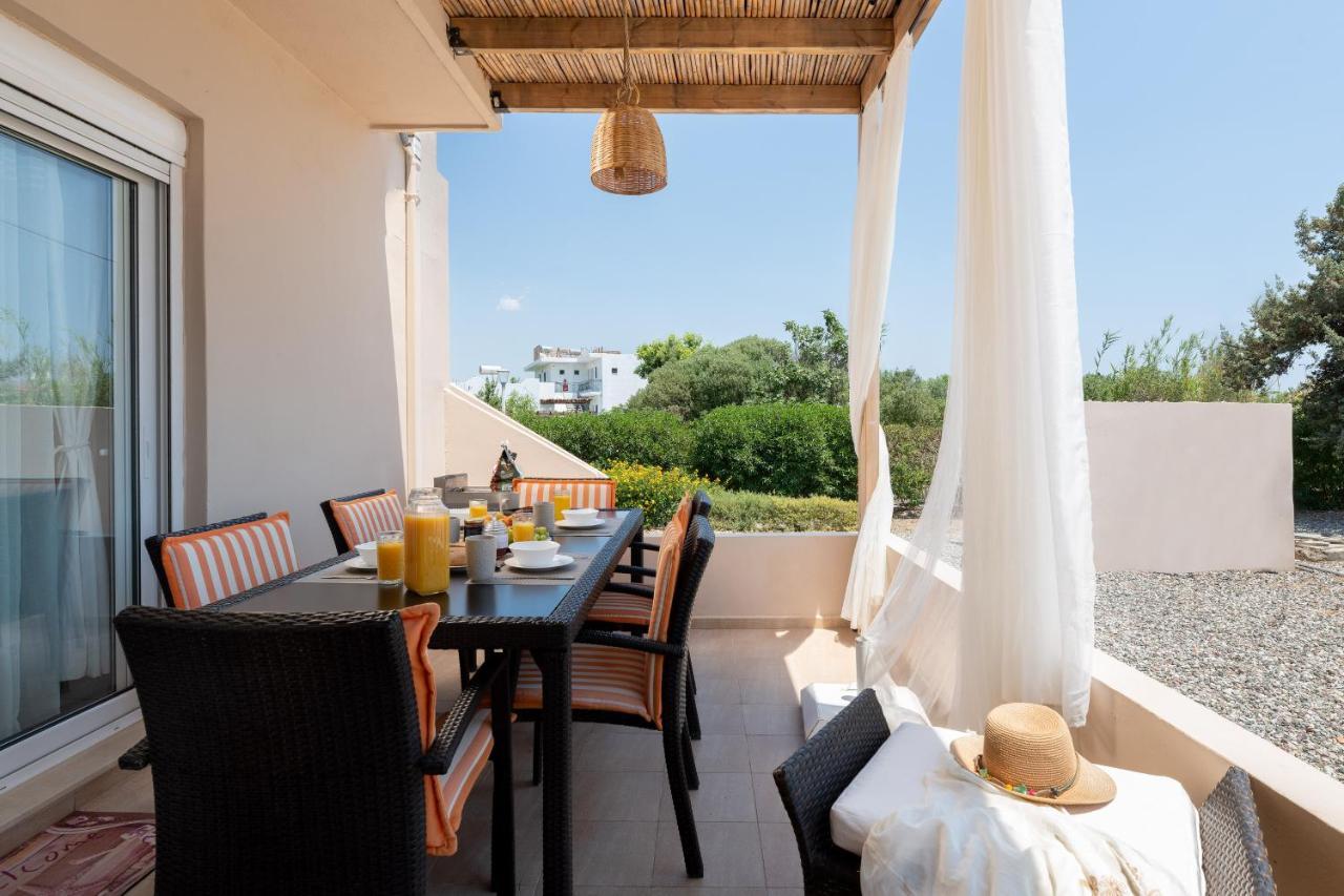 Serenity House- Beachfront With Pool Villa *