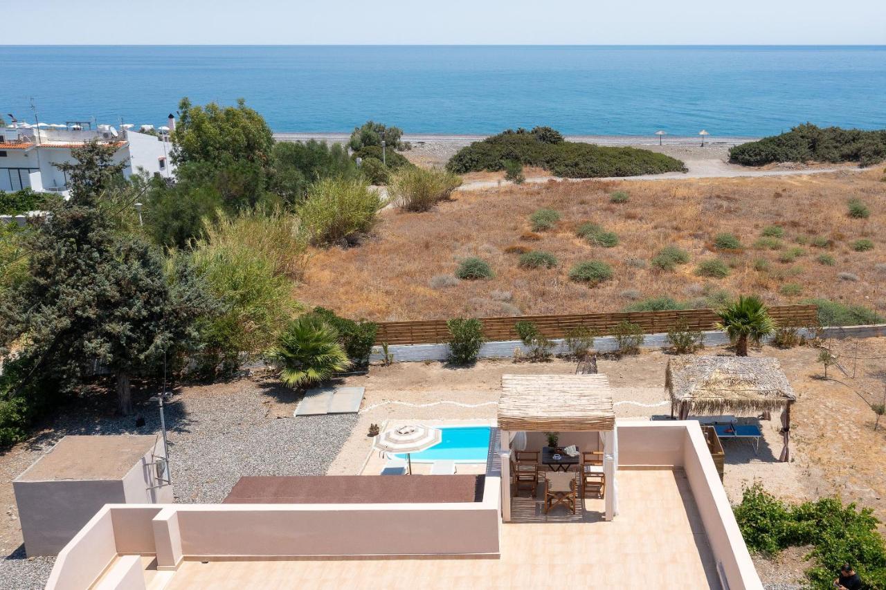 Serenity House- Beachfront With Pool Villa Gennadi
