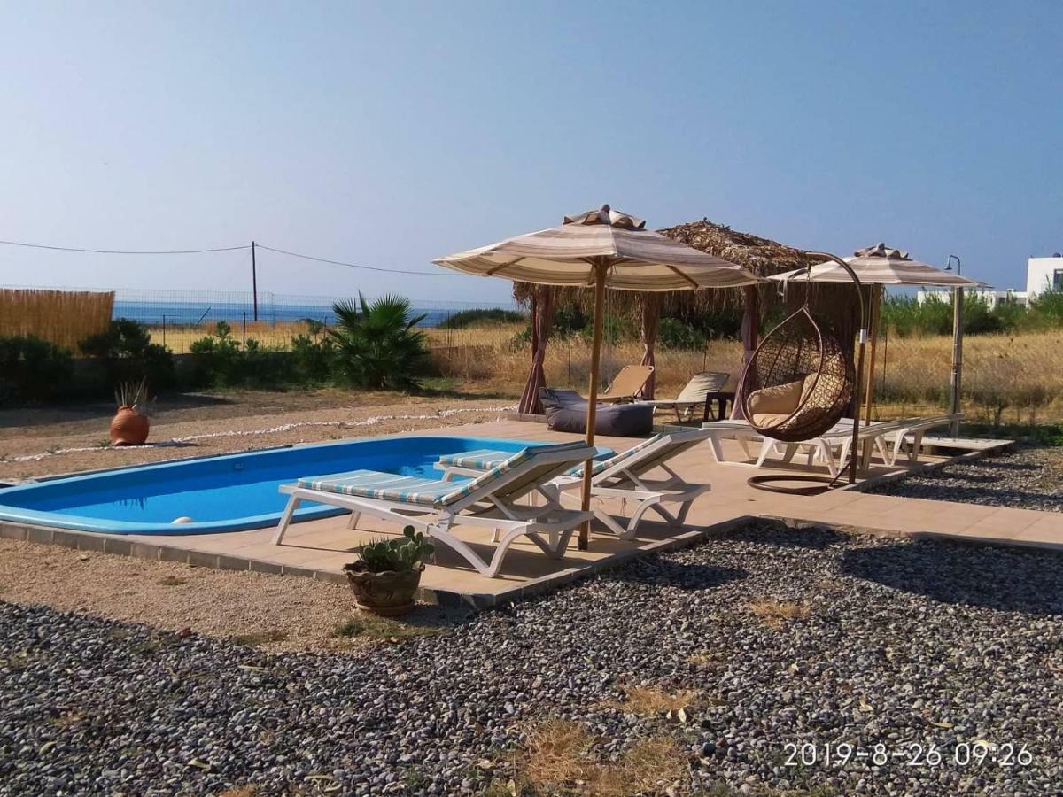 Serenity House- Beachfront With Pool Villa Gennadi